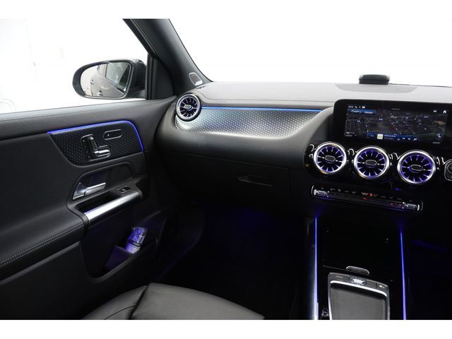 MERCEDES BENZ GLA class