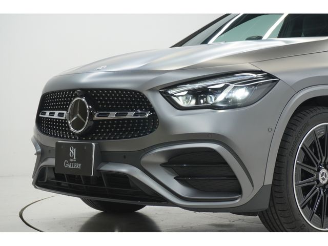 MERCEDES BENZ GLA class