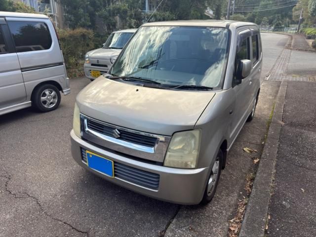 WAGON R