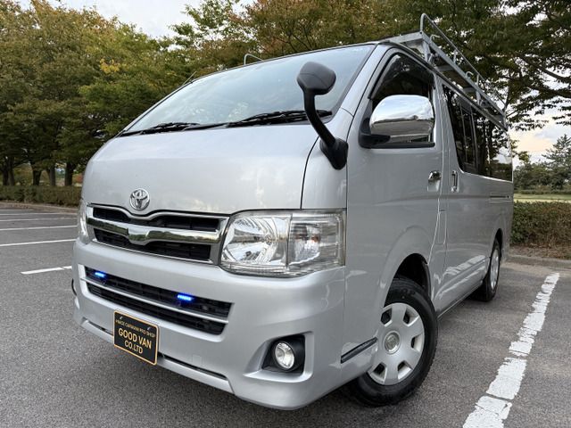 HIACE van 4WD