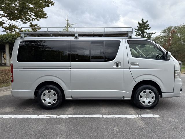 HIACE van 4WD