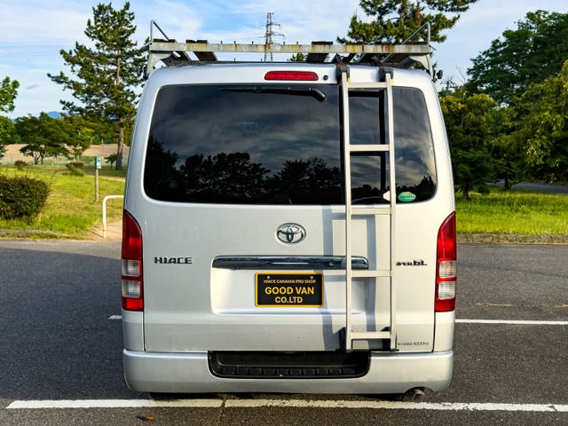 HIACE van 4WD