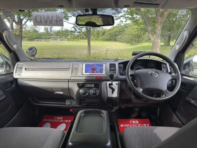 HIACE van 4WD
