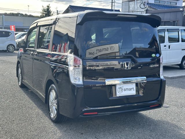 STEPWAGON SPADA