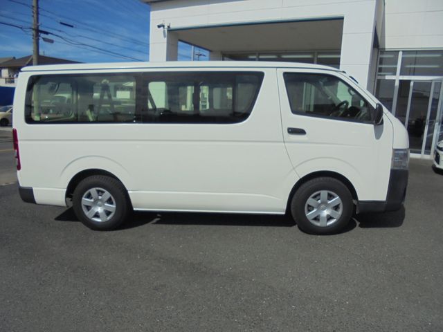 REGIUSACE van 1.2t 2WD