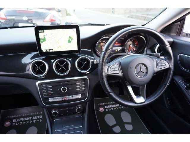 MERCEDES BENZ CLA Shooting Brake