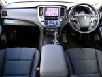 CROWN sedan hybrid