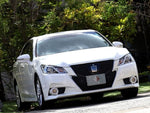 CROWN sedan hybrid