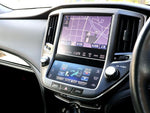 CROWN sedan hybrid