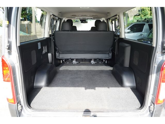 HIACE van 4WD