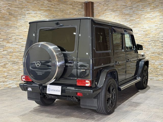 MERCEDES BENZ G-Class