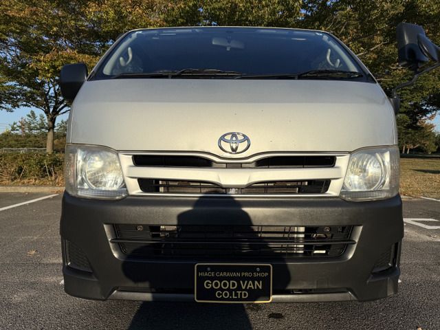 HIACE van 4WD