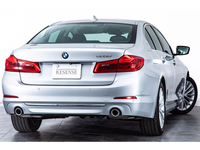 BMW 5 Series sedan
