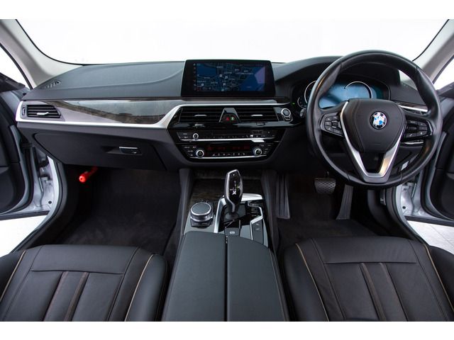 BMW 5 Series sedan