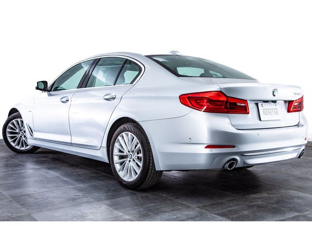 BMW 5 Series sedan