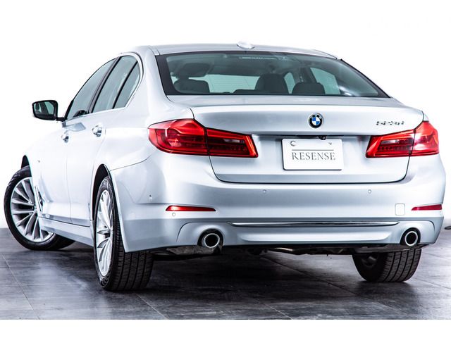 BMW 5 Series sedan