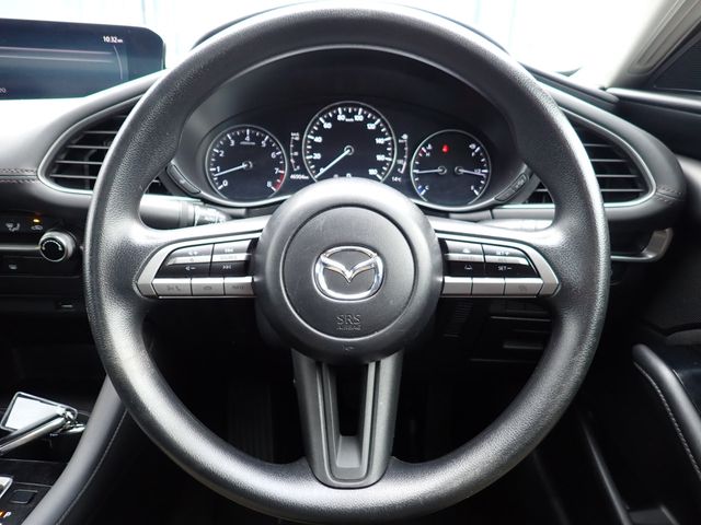 MAZDA3 SEDAN