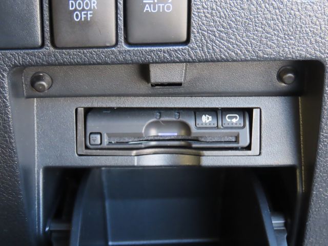 ALPHARD hybrid 4WD