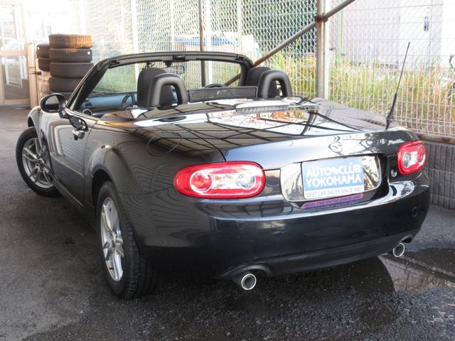 ROADSTER