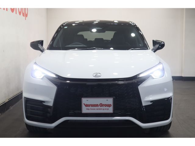 LEXUS LBX