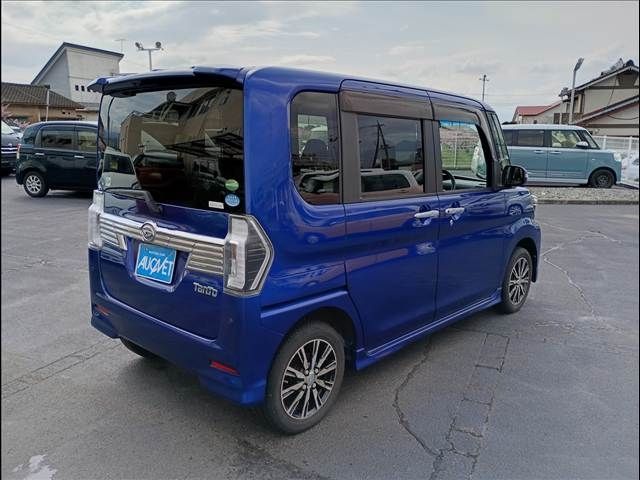 TANTO CUSTOM 4WD