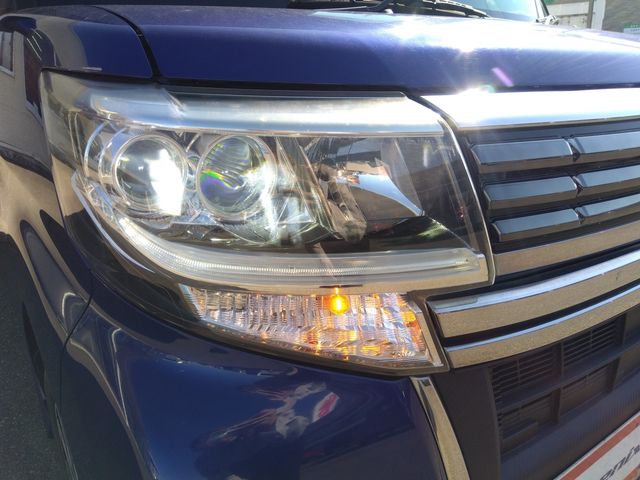 TANTO CUSTOM 4WD