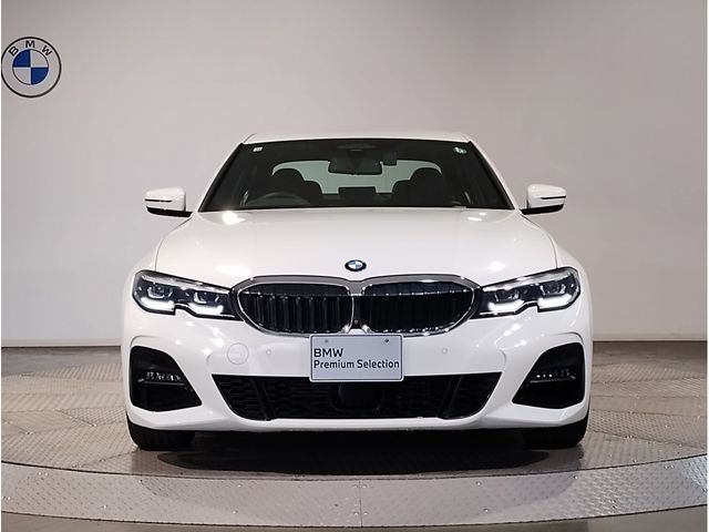BMW 3 Series sedan