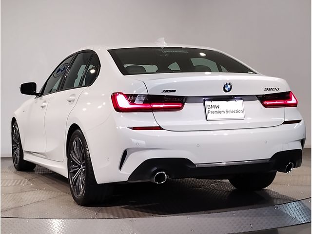 BMW 3 Series sedan