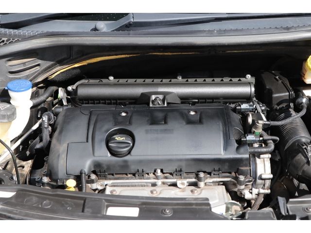 PEUGEOT 207CC