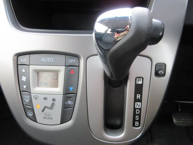 MOVE CUSTOM
