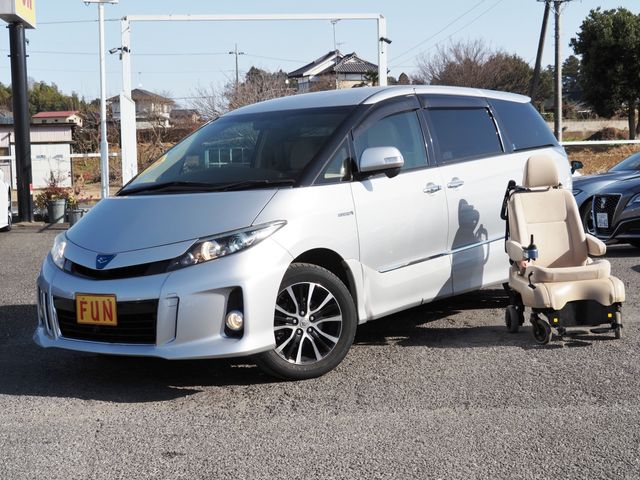 ESTIMA HYBRID 4WD