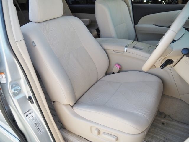 ESTIMA HYBRID 4WD