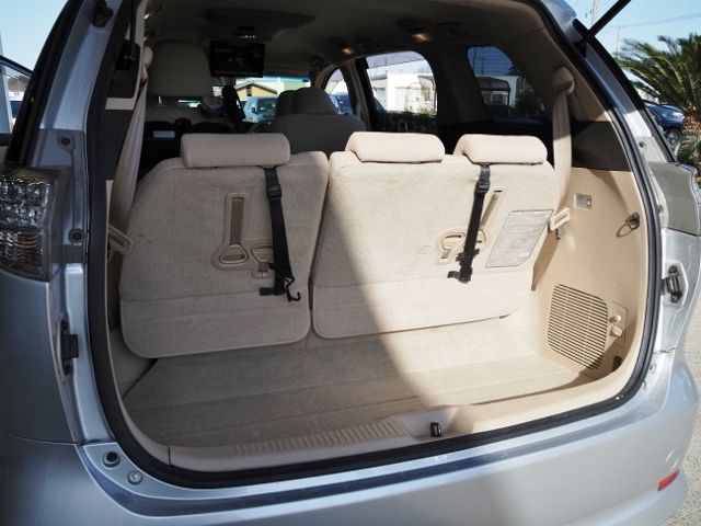 ESTIMA HYBRID 4WD