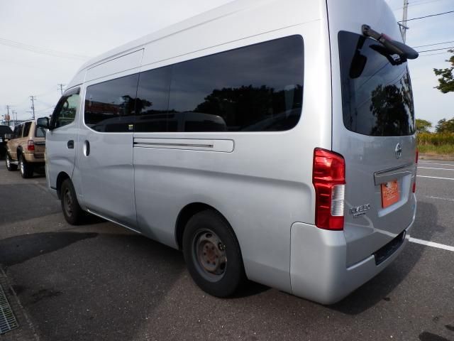 NV350 Caravan
