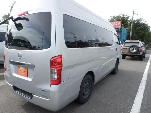 NV350 Caravan