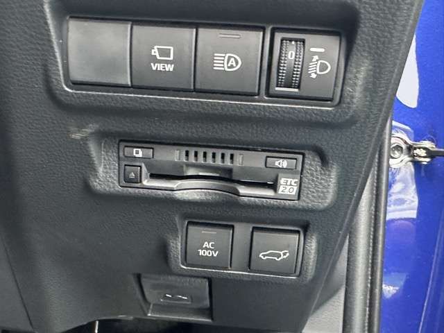 COROLLA CROSS HYBRID