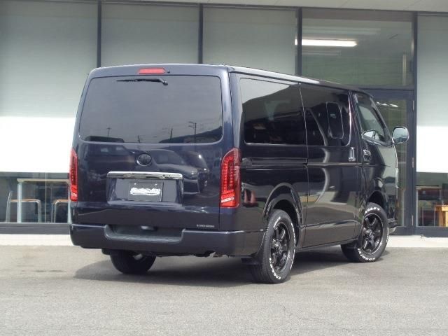 REGIUSACE van 4WD