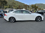 LEXUS IS200t