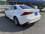 LEXUS IS200t