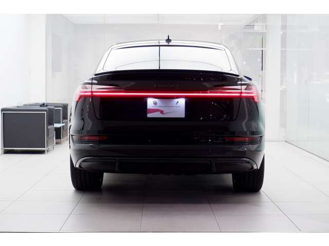 AUDI e-tron SPORTBACK