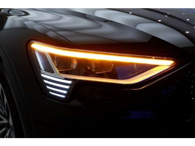 AUDI e-tron SPORTBACK