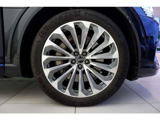 AUDI e-tron SPORTBACK