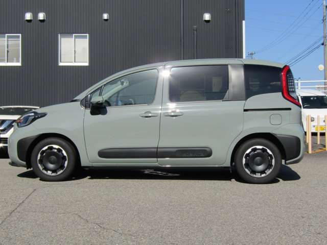 SIENTA HYBRID