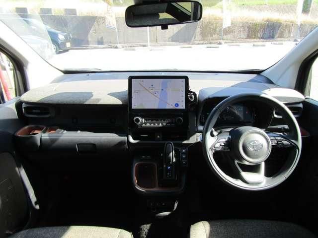 SIENTA HYBRID