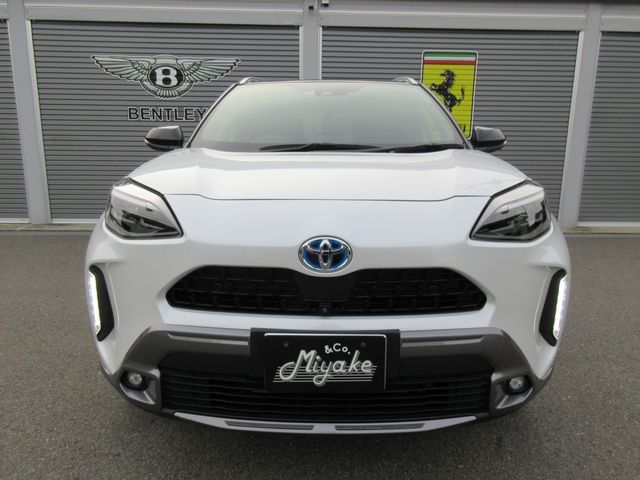 YARIS CROSS HYBRID
