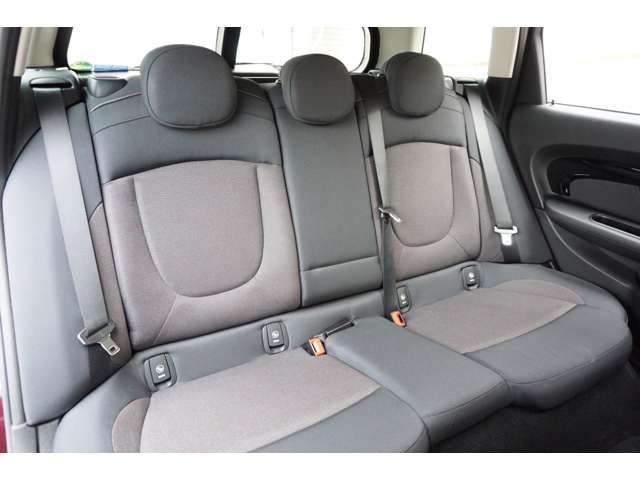 BMW MINI COOPER CLUBMAN