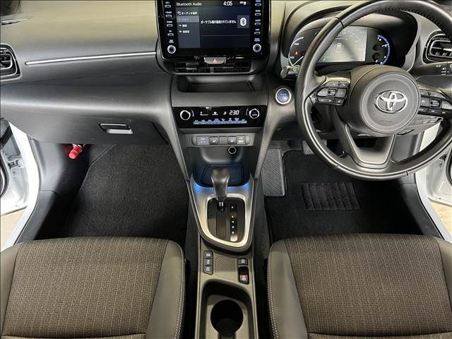 YARIS CROSS HYBRID
