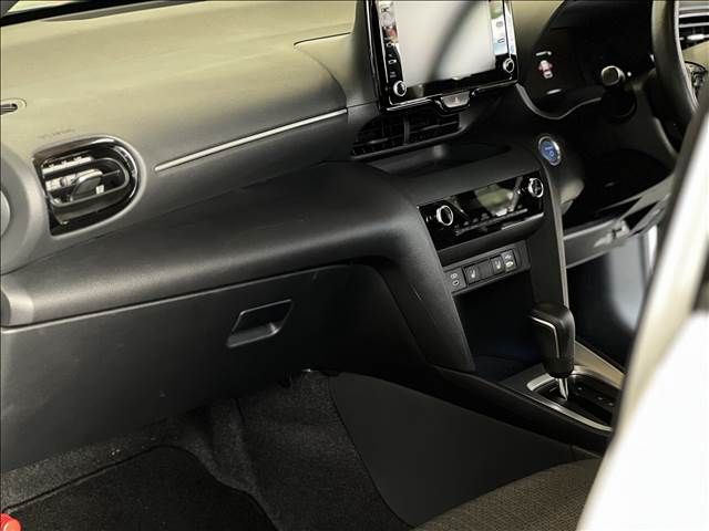 YARIS CROSS HYBRID