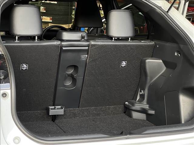 YARIS CROSS HYBRID
