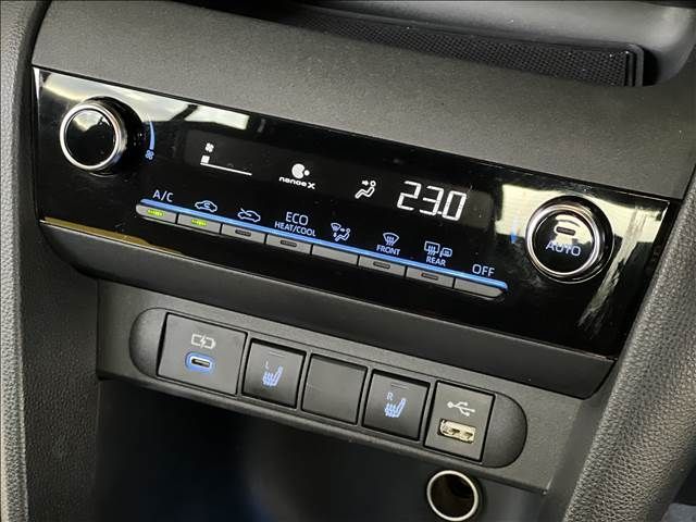 YARIS CROSS HYBRID